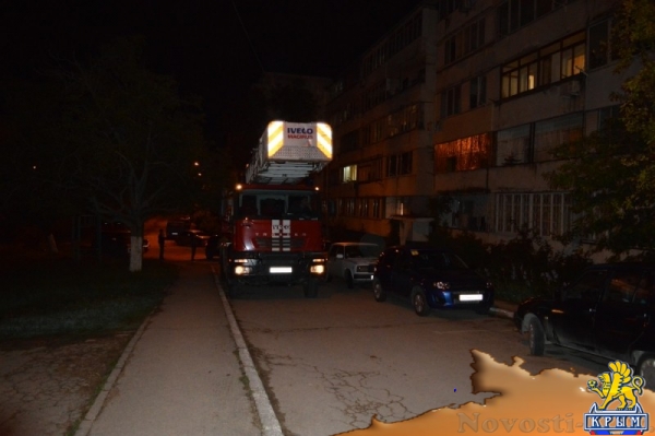В Севастополе спасли мужчину, который застрял между этажами многоэтажки (ФОТО)  - «Происшествия»