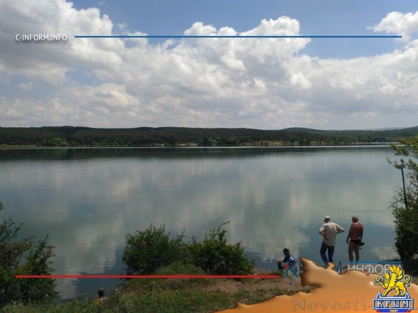 Сколько воды утекло: крымчане сами ухудшают ситуацию с водоснабжением (ФОТО) - «Политика Крыма»