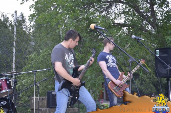 В ЛНР отгремел рок-фестиваль В«ПлацдармВ» (ФОТО) - «Общество Крыма»