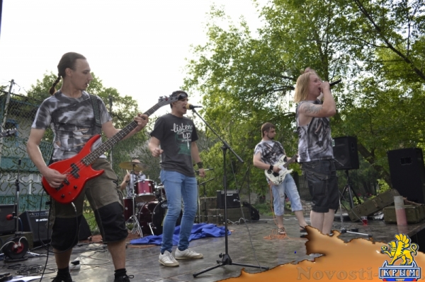 В ЛНР отгремел рок-фестиваль В«ПлацдармВ» (ФОТО) - «Общество Крыма»