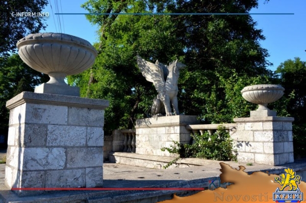 Ступени бюрократии: когда начнётся ремонт Митридатской лестницы (ФОТО, ВИДЕО) - «Общество Крыма»