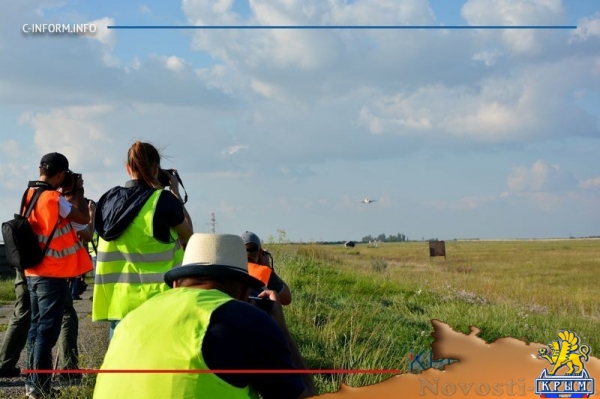 Аэропорт Симферополя впервые пустил на взлетную полосу для эффектных фото (ВИДЕО) - «Общество Крыма»