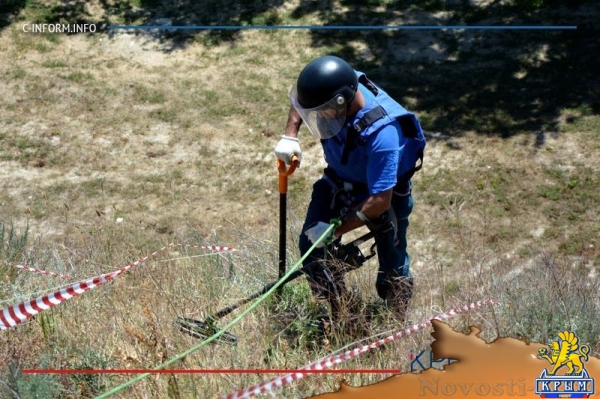 Пиротехники центра «Лидер» разминировали ещё 2,6 га крепости Керчь (ФОТО, ВИДЕО) - «Общество Крыма»