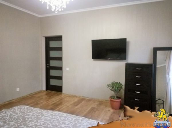 Отдых-эконом в Евпатории. Апартаменты и Номера в Гостевом доме (Штормовое - 24 км от Евпатории). СКИДКА 5% НА 19-27 июля! Отдых в Крыму 2017 - жильё в Крыму без посредников - «Отдых в Евпатории»