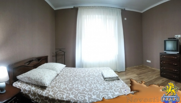 Отдых-эконом в Евпатории. Апартаменты и Номера в Гостевом доме (Штормовое - 24 км от Евпатории). СКИДКА 5% НА 19-27 июля! Отдых в Крыму 2017 - жильё в Крыму без посредников - «Отдых в Евпатории»