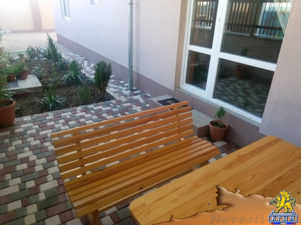 Отдых-эконом в Евпатории. Апартаменты и Номера в Гостевом доме (Штормовое - 24 км от Евпатории). СКИДКА 5% НА 19-27 июля! Отдых в Крыму 2017 - жильё в Крыму без посредников - «Отдых в Евпатории»