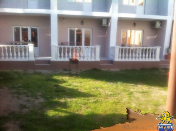 Отдых-эконом в Евпатории. Апартаменты и Номера в Гостевом доме (Штормовое - 24 км от Евпатории). СКИДКА 5% НА 19-27 июля! Отдых в Крыму 2017 - жильё в Крыму без посредников - «Отдых в Евпатории»