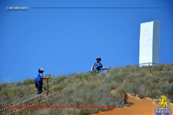 Отголоски войны: пиротехники «Лидера» разминируют крепость у Крымского моста - «Экономика Крыма»