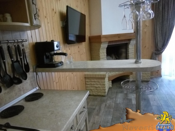 Отдых-эконом в Евпатории. Апартаменты и Номера в Гостевом доме (Штормовое - 24 км от Евпатории). СКИДКА 10% НА 19-27 июля! Отдых в Крыму 2017 - жильё в Крыму без посредников - «Отдых в Евпатории»