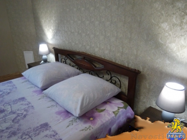 Отдых-эконом в Евпатории. Апартаменты и Номера в Гостевом доме (Штормовое - 24 км от Евпатории). СКИДКА 10% НА 19-27 июля! Отдых в Крыму 2017 - жильё в Крыму без посредников - «Отдых в Евпатории»