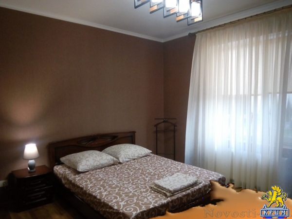 Отдых-эконом в Евпатории. Апартаменты и Номера в Гостевом доме (Штормовое - 24 км от Евпатории). СКИДКА 10% НА 19-27 июля! Отдых в Крыму 2017 - жильё в Крыму без посредников - «Отдых в Евпатории»