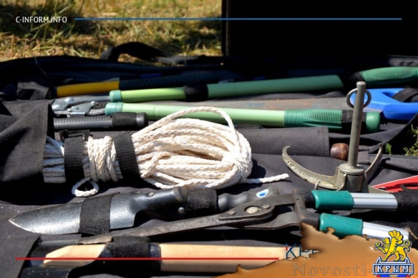 Отголоски войны: пиротехники «Лидера» разминируют крепость у Крымского моста - «70 лет Победы»