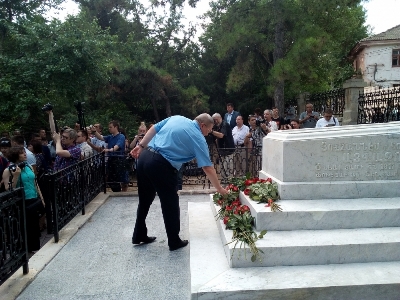 Крымские спасатели почтили память художника-мариниста Ивана Константиновича Айвазовского - «МЧС»