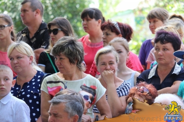 В селе Червоная Поляна перезахоронили останки расстрелянных фашистами патриотов (ФОТО) - «Общество Крыма»