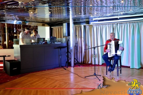 «Князь Владимир» отправился в четвёртый круиз в Крым с рекордным числом пассажиров (ФОТО) - «Культура Крыма» «Князь Владимир» отправился в четвёртый круиз в Крым с рекордным числом пассажиров (ФОТО) - «Культура Крыма»