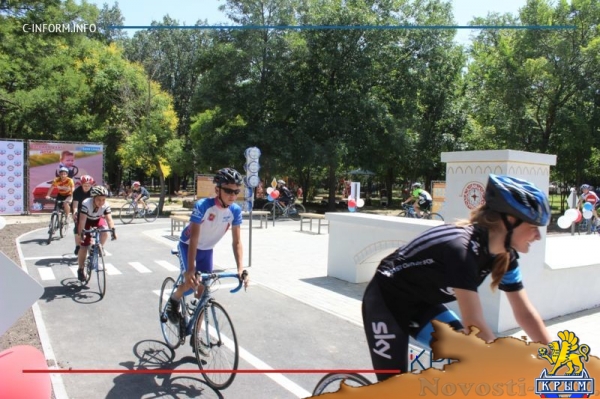 Компания «Владоград» подарила Симферополю современный детский автогородок в парке Шевченко (ФОТО, ВИДЕО) - «Культура Крыма»