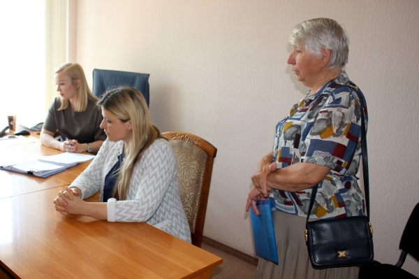 Жители Ялты жалуются на медлительность специалистов местного БТИ — Александр Спиридонов - «Госкомрегистр»