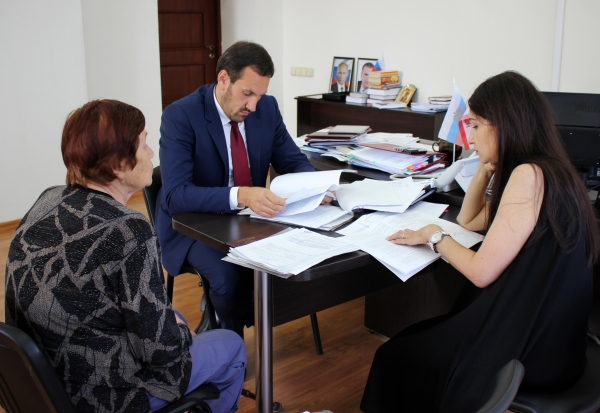 Александр Спиридонов: Легализация гаражей в Симферополе — вполне посильная задача - «Госкомрегистр»