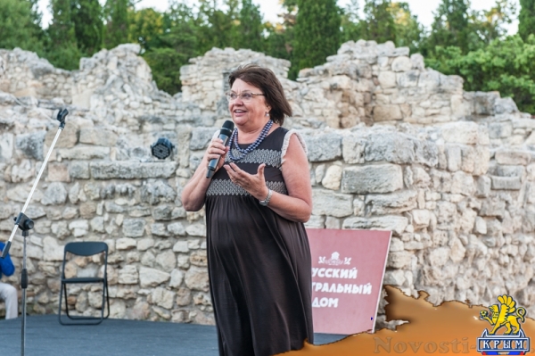 В Античном театре Херсонеса выступили Василий Лановой и Константин Фролов (ФОТОРЕПОРТАЖ) - «Общество Крыма» В Античном театре Херсонеса выступили Василий Лановой и Константин Фролов (ФОТОРЕПОРТАЖ) - «Общество Крыма»