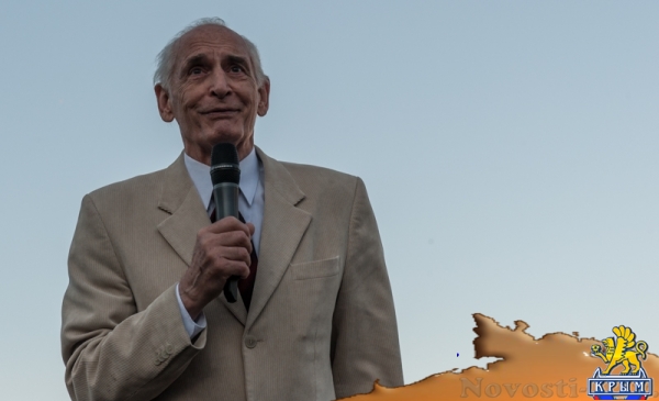 В Античном театре Херсонеса выступили Василий Лановой и Константин Фролов (ФОТОРЕПОРТАЖ) - «Общество Крыма» В Античном театре Херсонеса выступили Василий Лановой и Константин Фролов (ФОТОРЕПОРТАЖ) - «Общество Крыма»