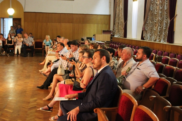 Начать трудовой путь на госслужбе в Госкомрегистре — хороший карьерный старт — Александр Спиридонов - «Госкомрегистр»