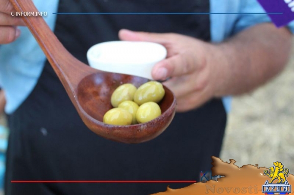 In vino veritas в Коктебеле: для гостей фестиваля приготовили 20 тысяч литров вина (ФОТО) - «Экономика Крыма»