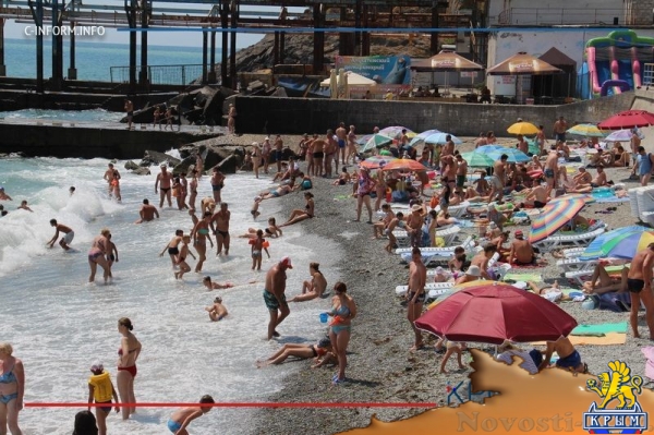 На пятачке: без нормальной набережной развитие Партенита как курорта выглядит туманно - «70 лет Победы» На пятачке: без нормальной набережной развитие Партенита как курорта выглядит туманно - «70 лет Победы»