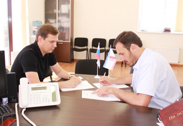 Специалисты Госкомрегистра продолжают оказывать содействие банковским учреждениям - «Госкомрегистр»