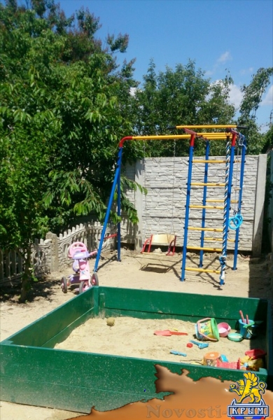 Отдых в Феодосии. 2-к.квартира в частном огороженном дворе, беседка, место для авто Отдых в Крыму 2017 - жильё в Крыму без посредников - «Отдых в Феодосии»