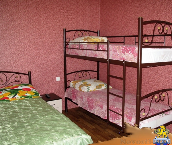 Отдых в Приморском. В 5 минутах от моря сдаются номера с удобствами в гостевом доме пгт.Приморский (Феодосия). Отдых в Крыму 2017 - жильё в Крыму без посредников - «Отдых в Приморском»