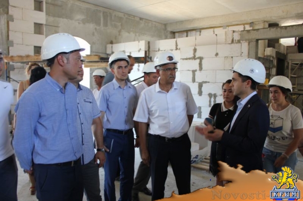 Строители начали возведение малых куполов Соборной мечети в Симферополе (ВИДЕО) - «Возвращение в Россию»
