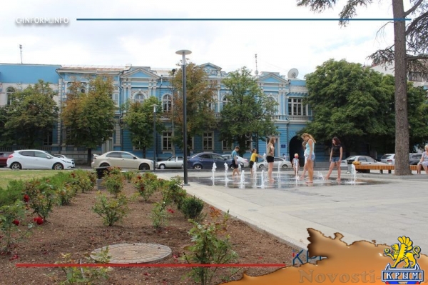 Под присмотром Великой: Екатерининский сад стал любимым местом для отдыха в Симферополе с детьми (ФОТО, ВИДЕО) - «Туризм Крыма»