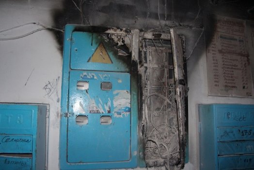 На пожаре в г. Керчь эвакуированы 31 человек - «МЧС» На пожаре в г. Керчь эвакуированы 31 человек - «МЧС»