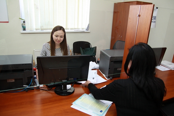 Госкомрегистр помогает симферопольцам в приватизации имущества — Александр Спиридонов - «Госкомрегистр»