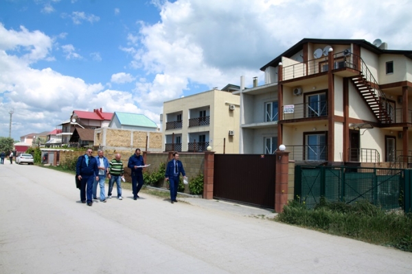 Дачный лодочный кооператив в Сакском районе оштрафован судом за невыполнение предписаний Госземнадзора — Александр Спиридонов - «Госкомрегистр» Дачный лодочный кооператив в Сакском районе оштрафован судом за невыполнение предписаний Госземнадзора — Александр Спиридонов - «Госкомрегистр»