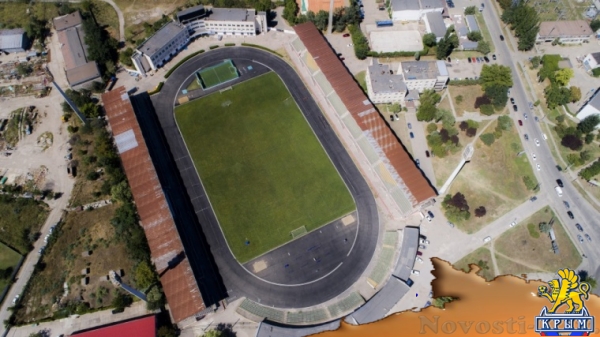 Земля-воздух. Керчь. Стадион имени 50-летия Октября - «Керчь» Земля-воздух. Керчь. Стадион имени 50-летия Октября - «Керчь»