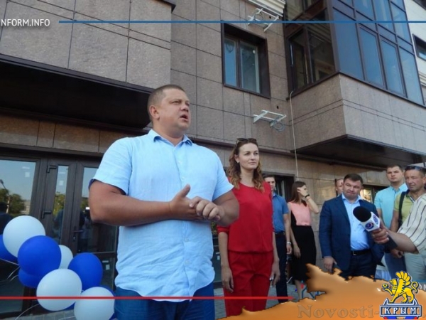 «Интерстрой» сдал в эксплуатацию в Севастополе 144-квартирный жилой дом с уникальной вечерней подсветкой (ФОТО) - «Туризм Крыма» «Интерстрой» сдал в эксплуатацию в Севастополе 144-квартирный жилой дом с уникальной вечерней подсветкой (ФОТО) - «Туризм Крыма»