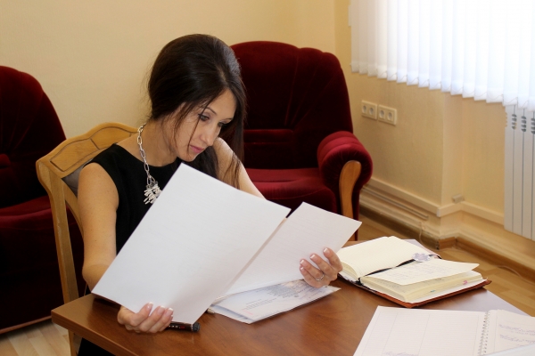 В Симферополе руководитель Управления Росреестра по РК и Севастополю при участии председателя Госкомрегистра провела выездной прием граждан - «Госкомрегистр»