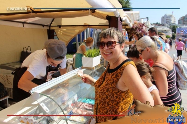 Фестиваль мороженого прошел в Ялте в День города (ФОТО) - «Культура Крыма»