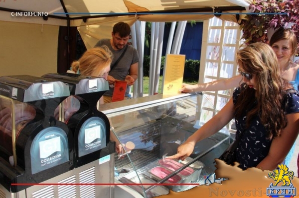 Фестиваль мороженого прошел в Ялте в День города (ФОТО) - «Культура Крыма»