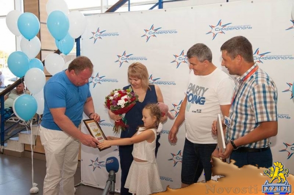 Аэропорт Симферополя встретил трехмиллионного пассажира (ФОТО) - «Общество Крыма»