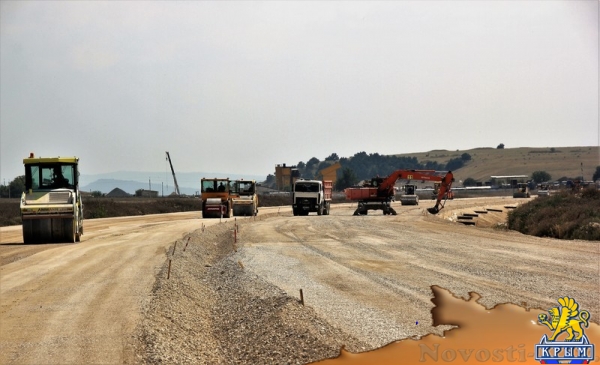 Подрядчик строительства трассы Дубки – Левадки запустил асфальтобетонный завод (ФОТО) - «Политика Крыма»