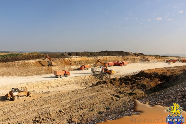 Подрядчик строительства трассы Дубки – Левадки запустил асфальтобетонный завод (ФОТО) - «Политика Крыма»