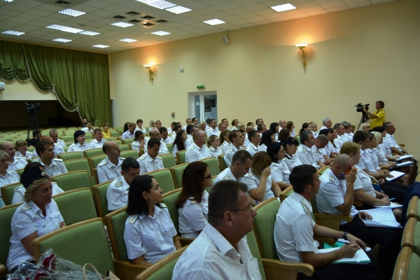 Крымский омбудсмен призвала судебных приставов внимательно отнестись к контролю коллекторских агентств - «Правам человека» Крымский омбудсмен призвала судебных приставов внимательно отнестись к контролю коллекторских агентств - «Правам человека»
