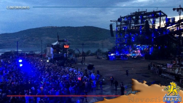 «Ночные волки» в честь Путина показали байк-шоу о 100-летней истории России (ФОТО) - «Экономика Крыма»