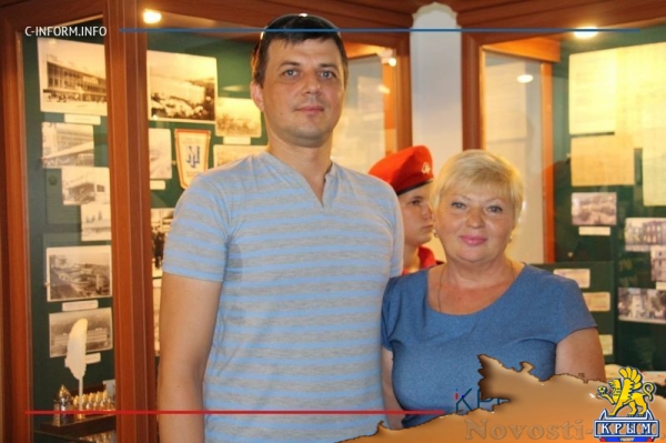 Ялтинцы передали в семью ветерана с Украины медаль «За отвагу», которой он был награжден в годы войны (ФОТО) - «Общество Крыма»