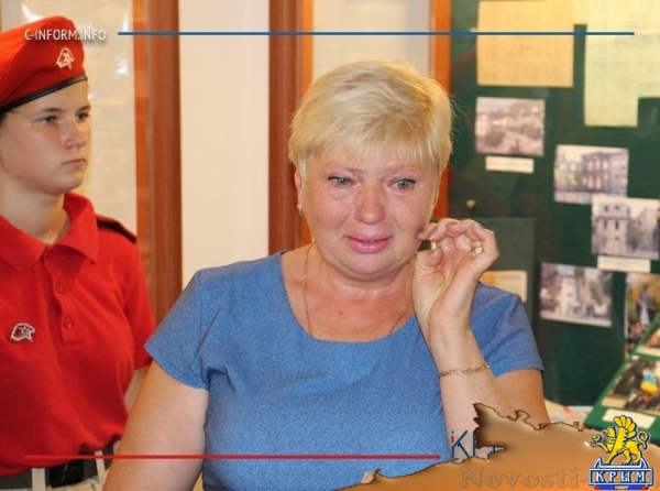 Ялтинцы передали в семью ветерана с Украины медаль «За отвагу», которой он был награжден в годы войны (ФОТО) - «Общество Крыма»