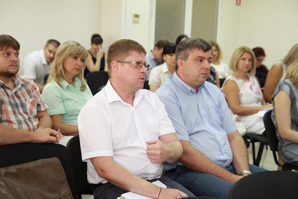 В Госкомрегистре будут и впредь тщательно следить за регистрацией прав на крупные объекты недвижимости федерального и республиканского значения - «Госкомрегистр»