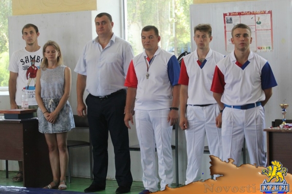 Практика во время подготовки к «Кубку двух морей»: самбисты проявили себя в схватках в Феодосии - «Керчь»