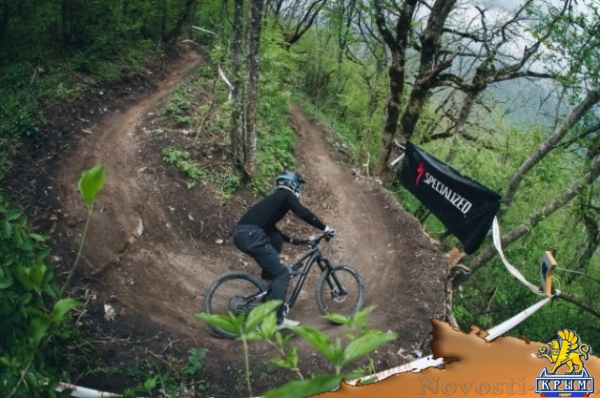 «Без необходимости не рискую». Чемпион России об экстремальном велоспорте